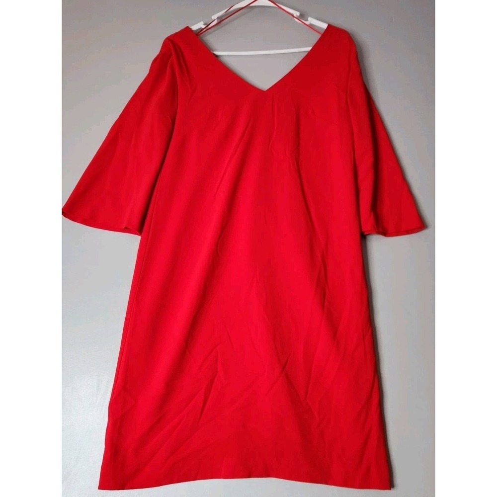 Trina Turk Womens Shift Dress Red 3/4 Sleeve V-Neck Keyhole Back Lined Sz 2